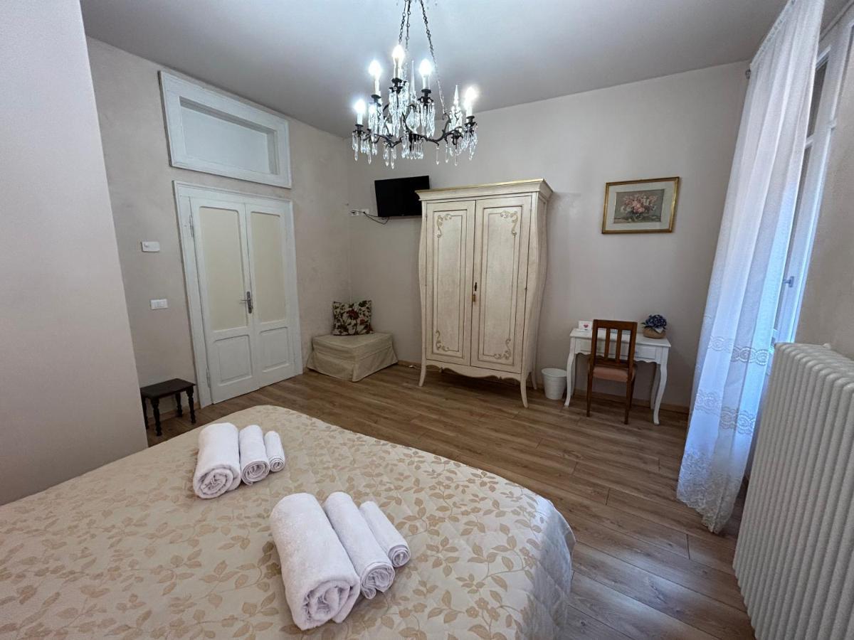 Sofia Rooms Vérone Extérieur photo