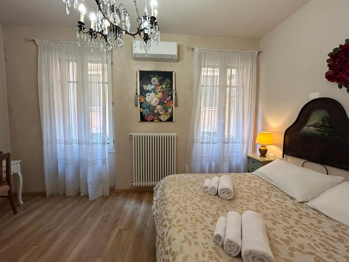 Sofia Rooms Vérone Extérieur photo
