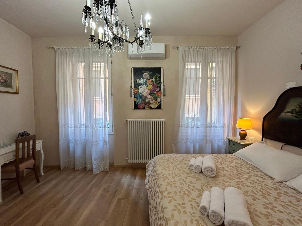 Sofia Rooms Vérone Extérieur photo