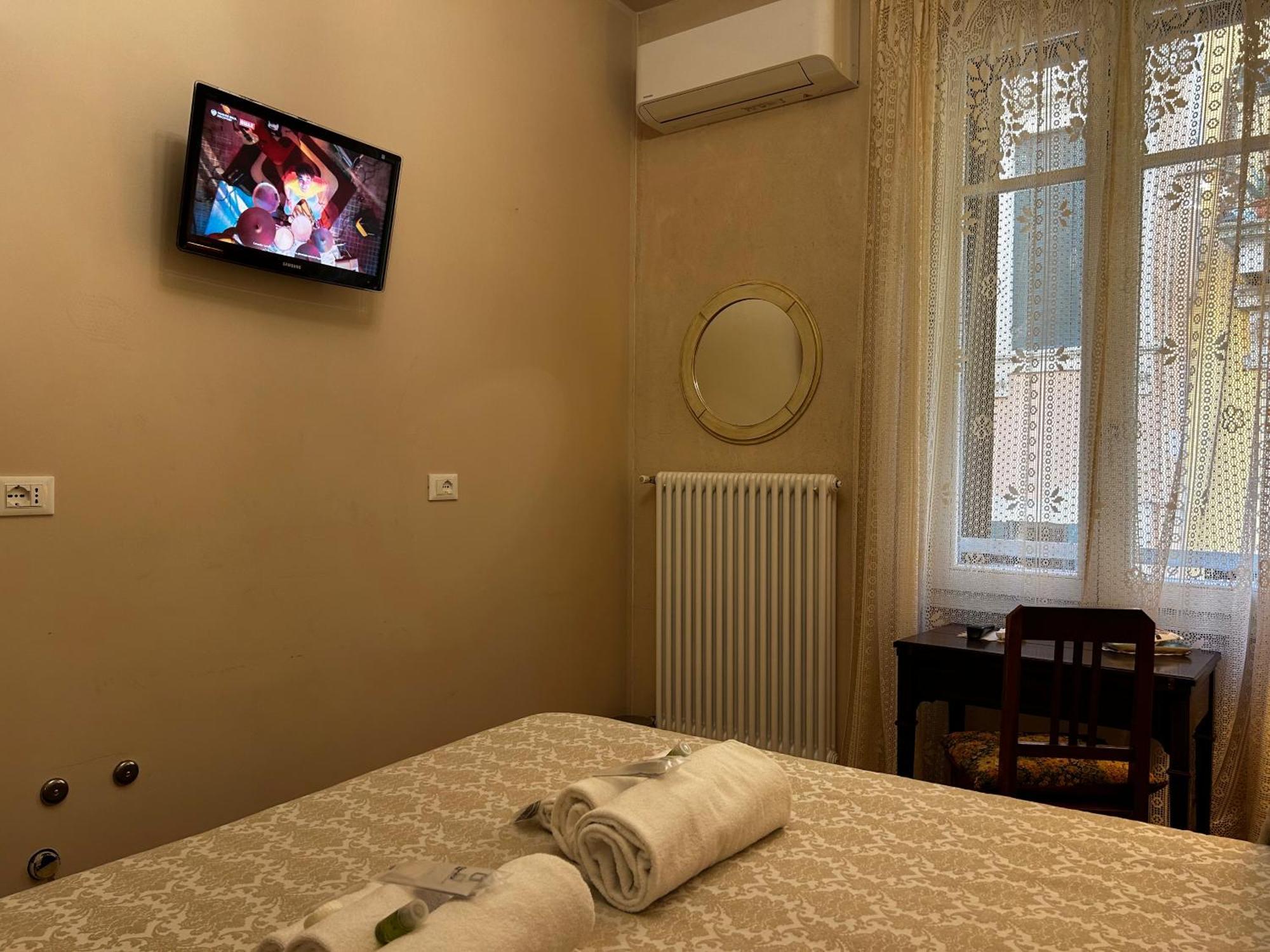 Sofia Rooms Vérone Extérieur photo